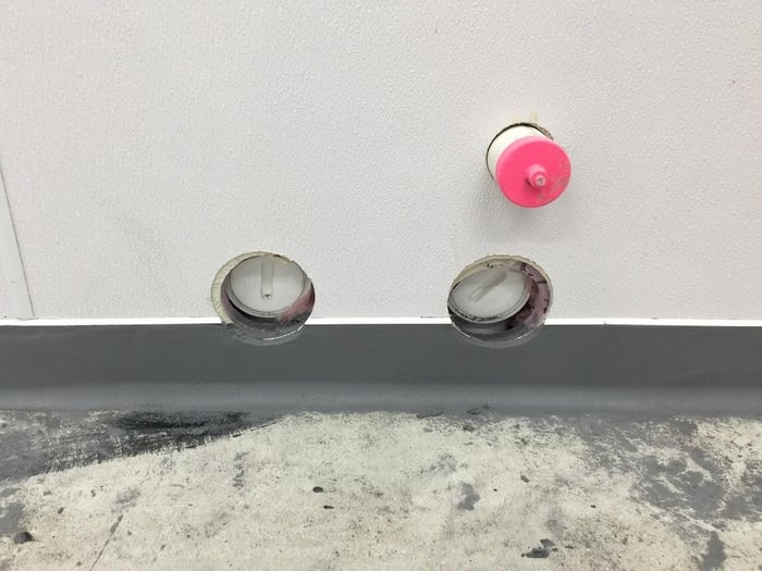 wall to floor transition