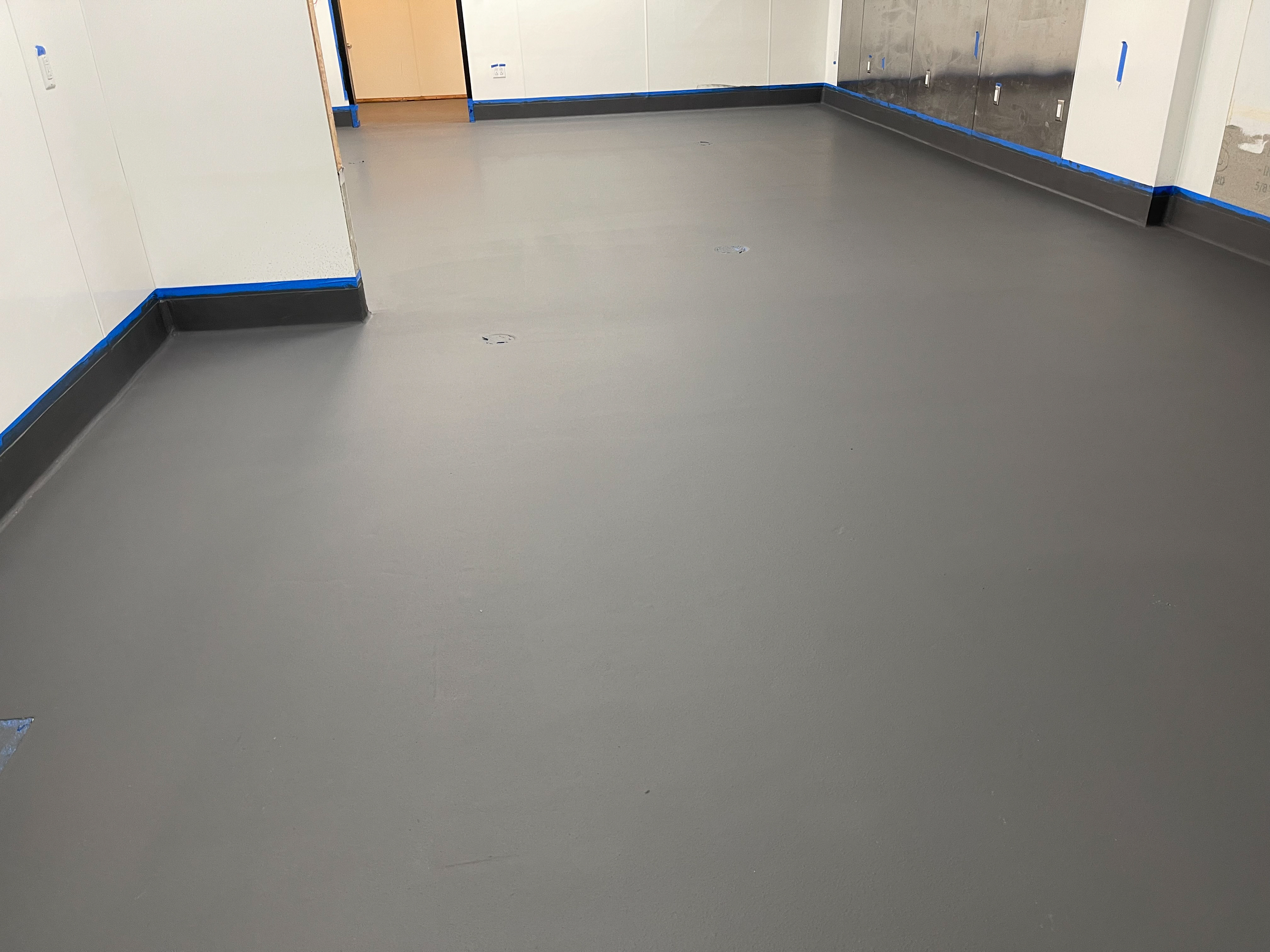 DavesHotChicken_Burlington_BIoCem_DarkGrey_3